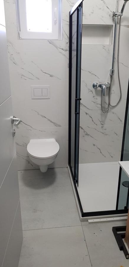 קרק Kabashi Apartment מראה חיצוני תמונה
